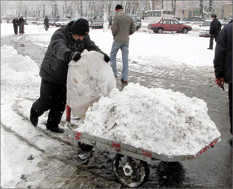 Ташкент, 14 февраля 2008 года. Фото ИА Фергана.Ру