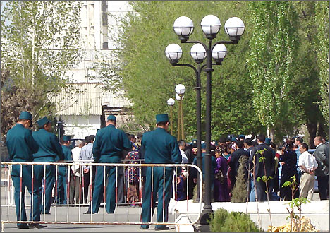 Акция протеста в Ургенче, 31 марта 2008 года