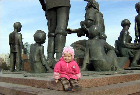 Монумент ДРУЖБЫ НАРОДОВ был любим в народе.