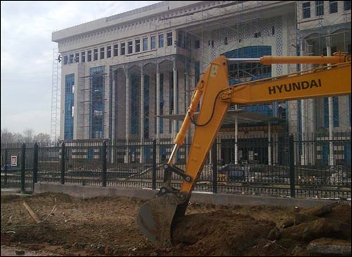 Строительство офиса компании ЛУКойл