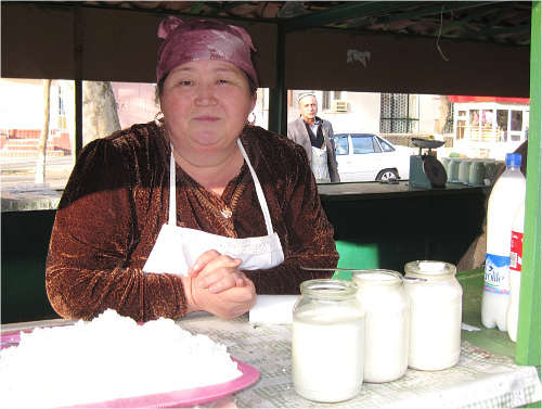 Так молочные продукты продают на рынке